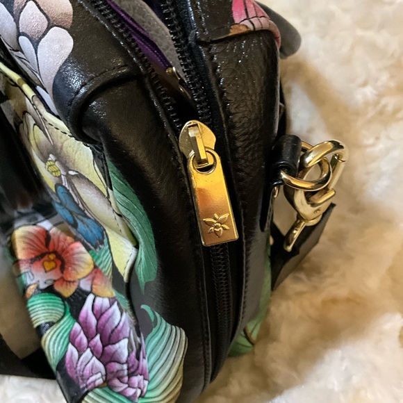 Anuschka Black Satchel with Colorful Wildlife Art - Picture 6 of 12